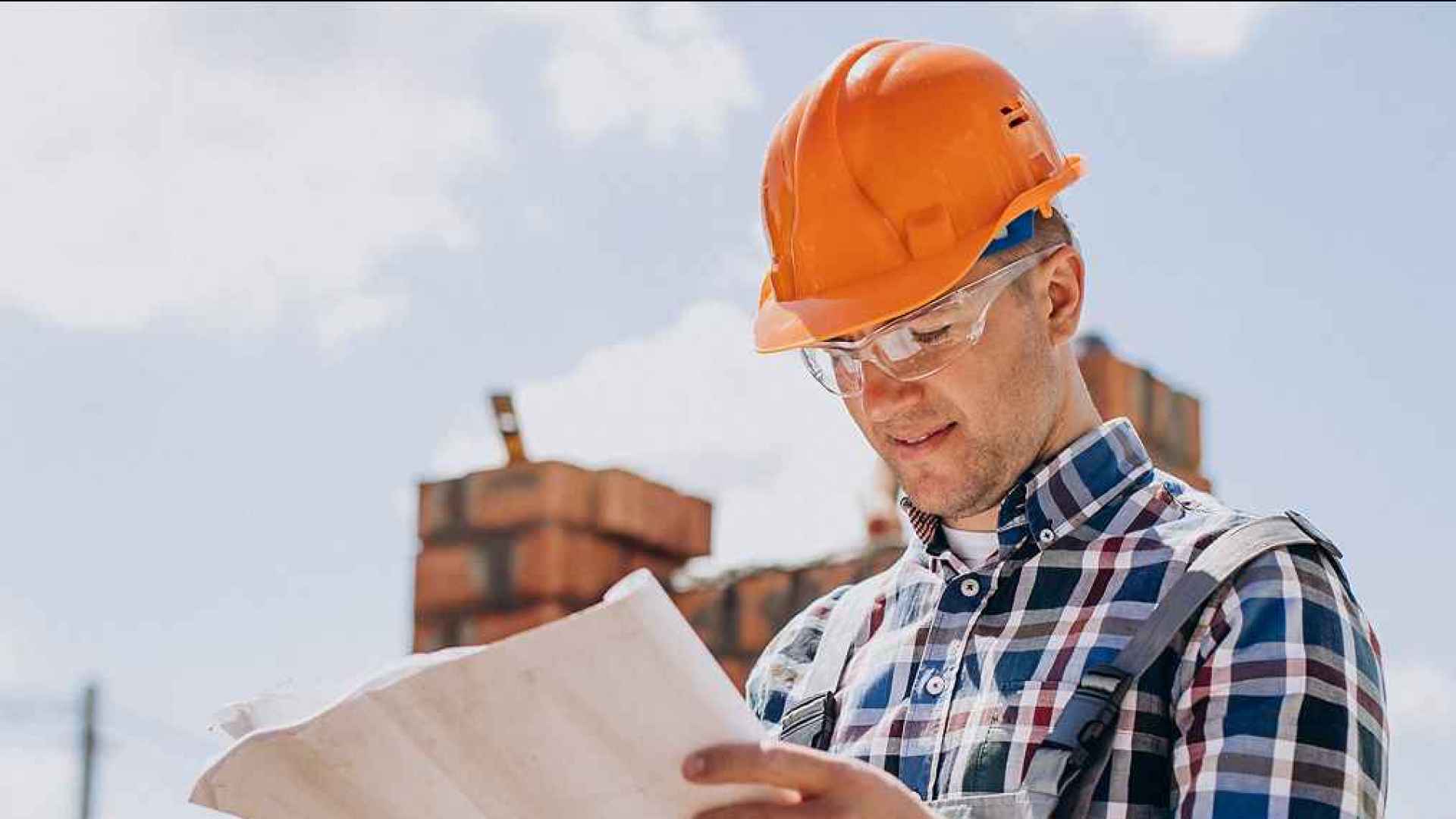 Аутстаффинг строительного персонала: как избежать острого дефицита кадров